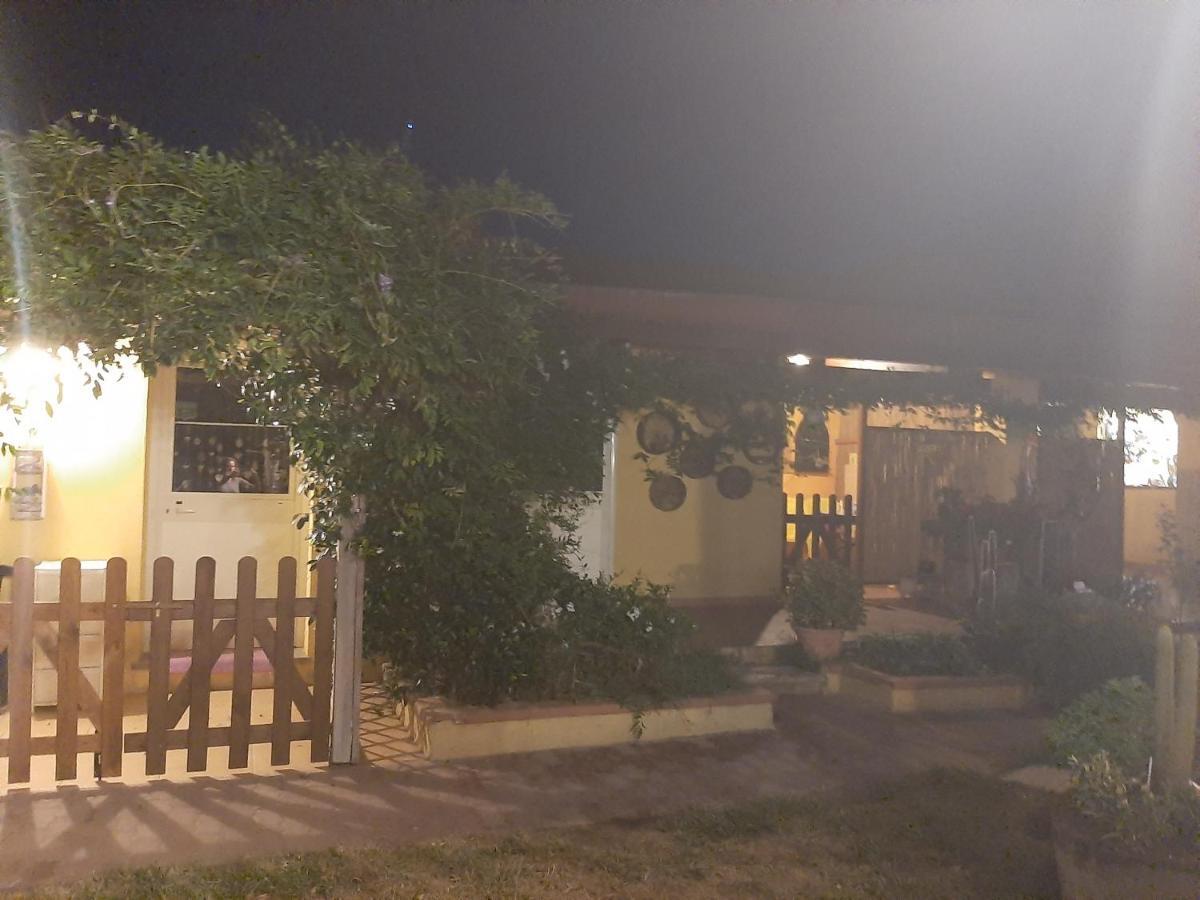 Casa Di Campagna Dal Pozzo Sorso Exteriör bild